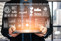 Ezpay钱包国际：深化、多元｜供需两端打造复合型人才