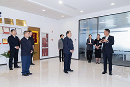 龚正市长走访服务Ezpay钱包国际等重点企业，真心实意为企解忧、助企增利、促企开展